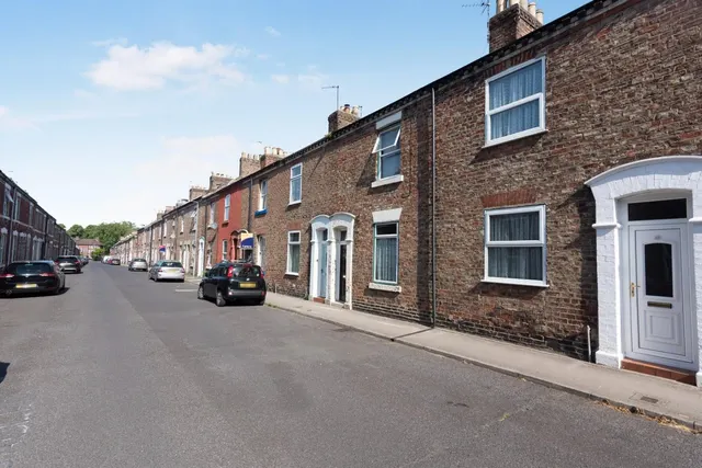 Ambrose Street, York, photo 1