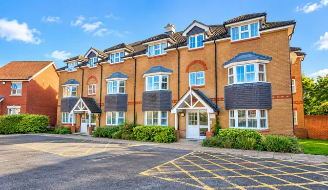 Bryony Drive, Ashford, TN23, photo 2