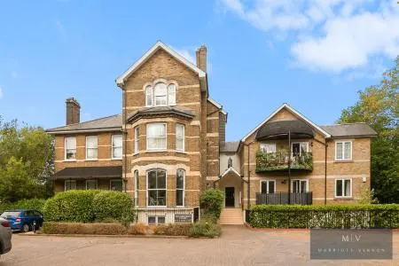 Selborne Road, Croydon, photo 1