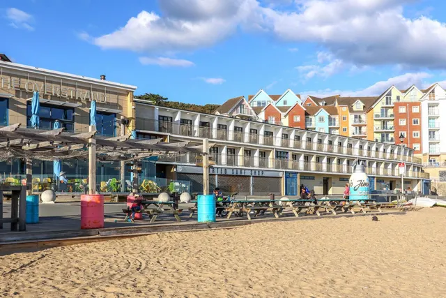 Overstrand, Bournemouth, photo 1