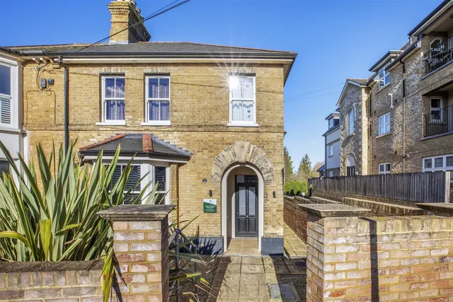 Priory Road, High Wycombe, HP13, photo 1