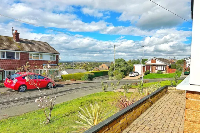 Mayfair Close, Dukinfield, SK16, photo 2