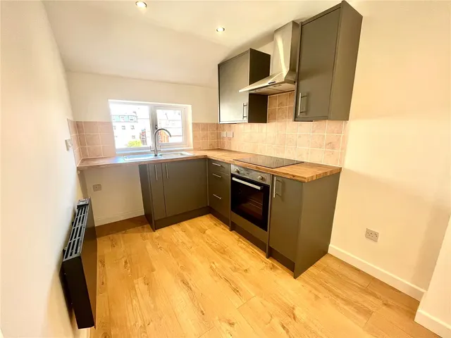 Castilian Street, Northampton, NN1, photo 3