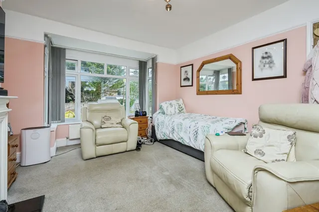 Crownhill Road, Plymouth, PL5, photo 2