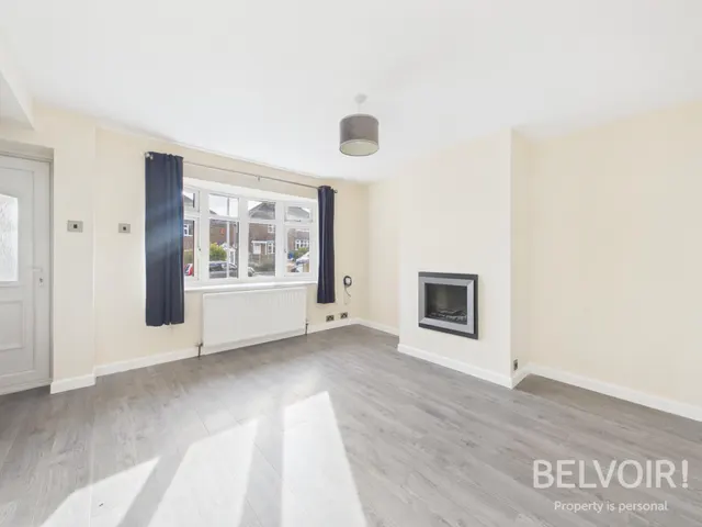 Tennant Place, Porthill, ST5, photo 2