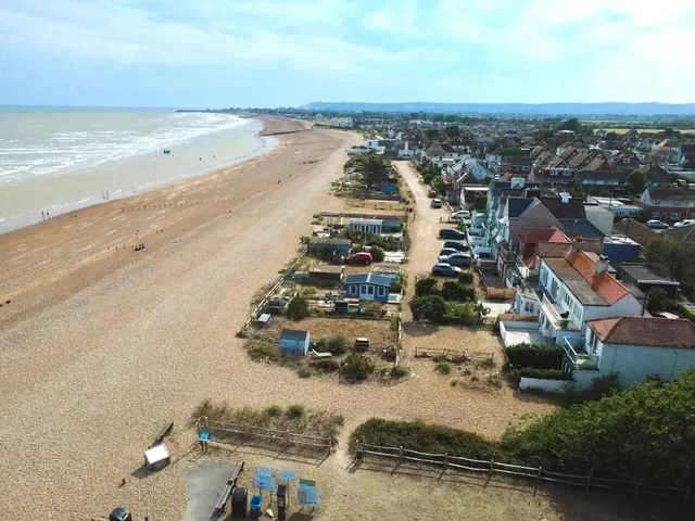 The Promenade, Pevensey Bay, Pevensey, photo 1