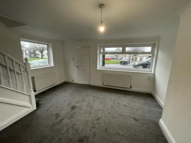 Photo 2 — Hastings Close, Thornaby, STOCKTON-ON-TEES