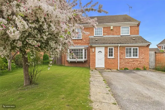 Badgers Way, Buckingham, Buckinghamshire, MK18, photo 1