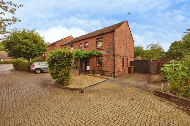 Pilton Close, Peterborough, PE4, photo 1