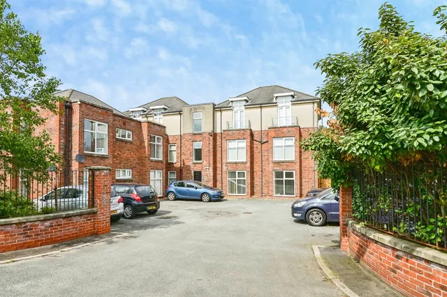 Back Mersey View, Waterloo, L22, photo 1