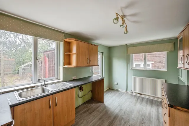 Enderby Road, Scunthorpe, DN17, photo 3