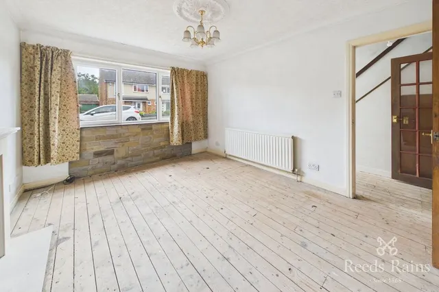 Photo 3 — Mountbatten Avenue, Sandal, West Yorkshire, WF2