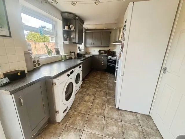 Photo 3 — Coulter Grove, Perton, Staffordshire, WV6