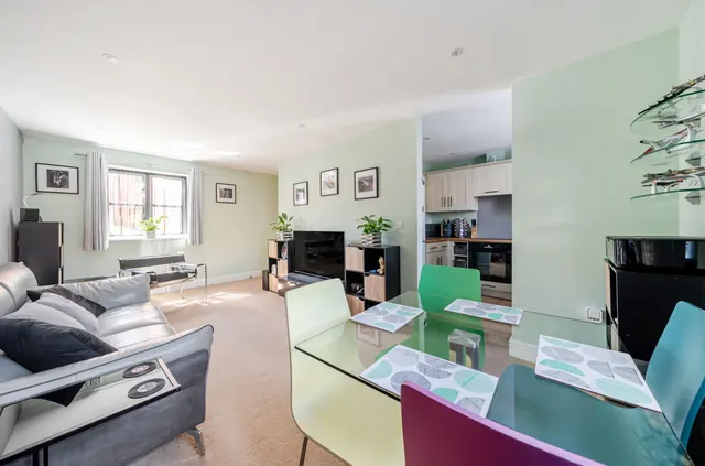 Consort Mews, Knowle, PO17, photo 1
