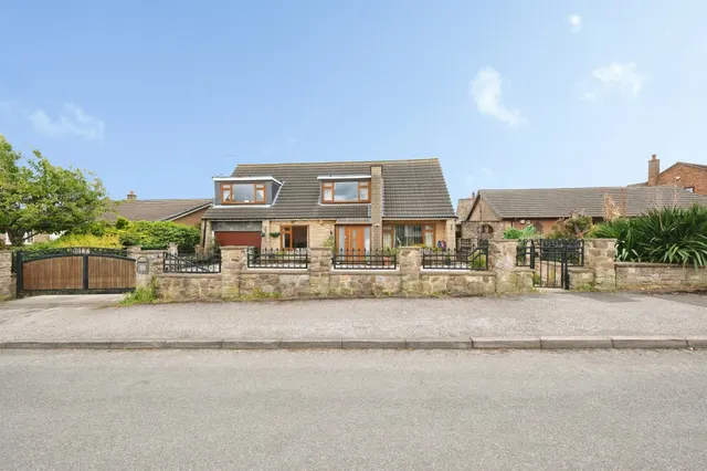 Doles Lane, Whitwell, S80, photo 1