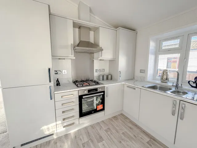 Photo 2 — Weybridge Park Estate Weybridge Road, Addlestone KT15 2RF
