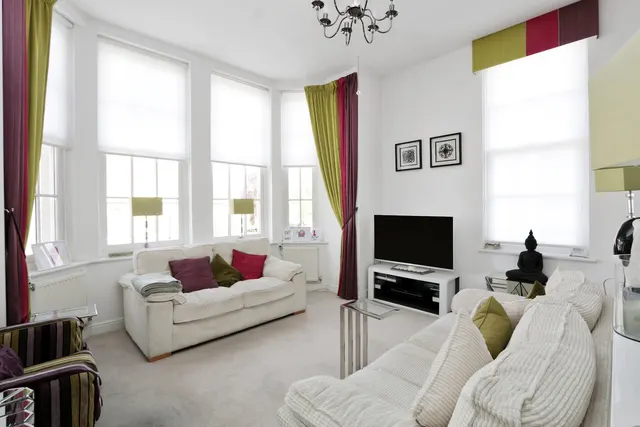 Chapel Drive, Dartford, DA2, photo 2