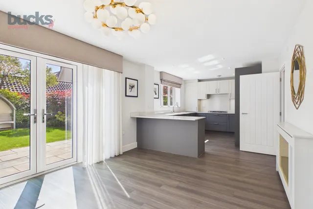 Gowlett Mews, Rayleigh, SS6, photo 2