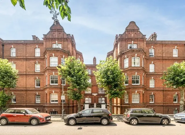 Queen's Club Gardens, West Kensington, W14, photo 1