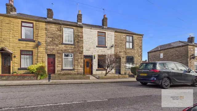 Bury Road, Tottington, Bury, BL8 3DY, photo 1
