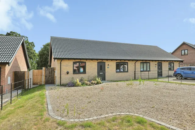 Shrubland Drive, Beetley, NR20, photo 1