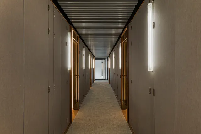 Photo 3 — Residences at Mandarin Oriental, Mayfair, London