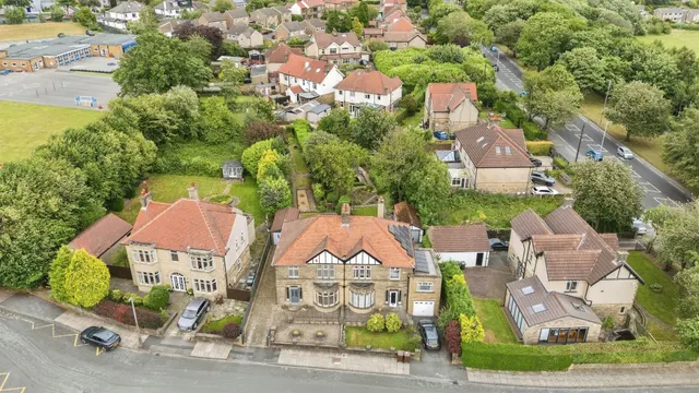 Bowman Road, Bradford, photo 1