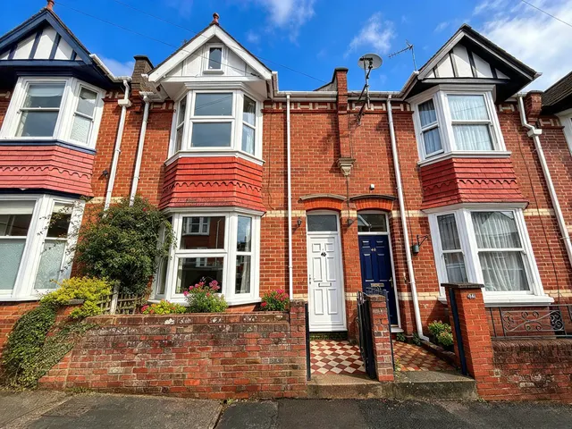 East Grove Road, Exeter, photo 1