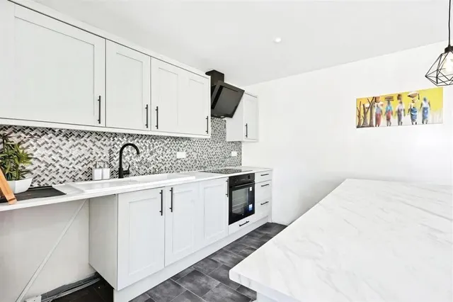 Fairway Avenue, West Drayton, UB7, photo 3