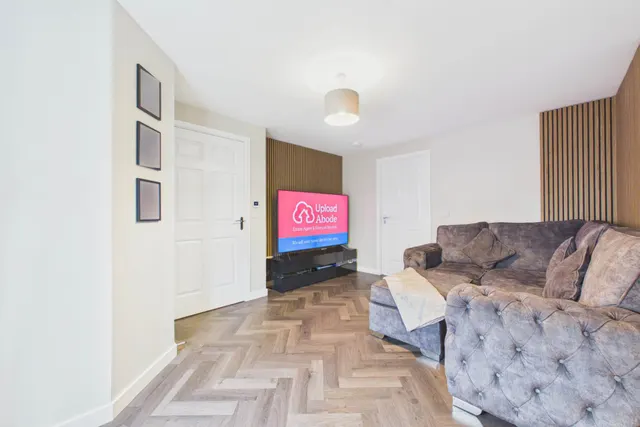 Olive Drive, Cleland, photo 2