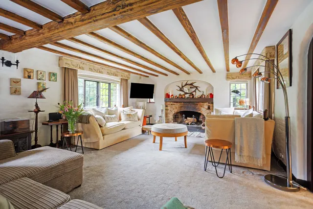 Photo 2 — Heather Lane, West Chiltington, RH20