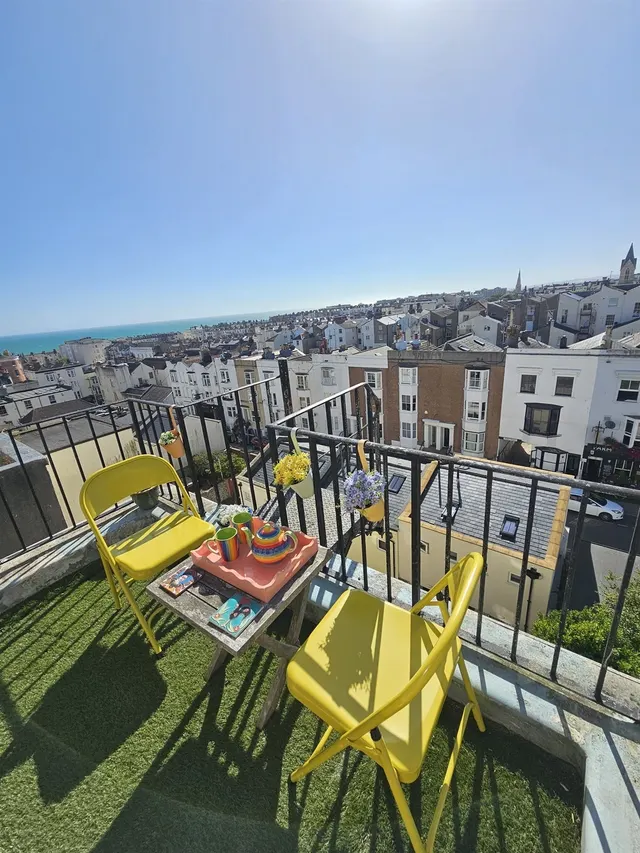 Photo 3 — Brunswick Place, Hove