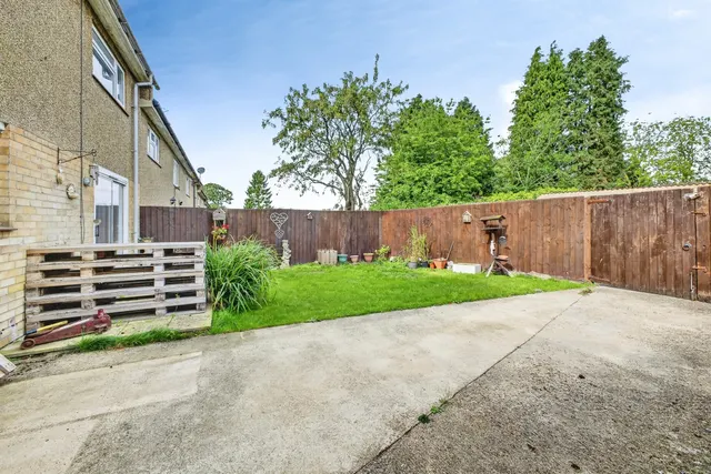 Castle Way, Barton Seagrave, NN15, photo 3