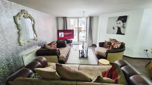 New Coventry Road, Birmingham, B26, photo 3