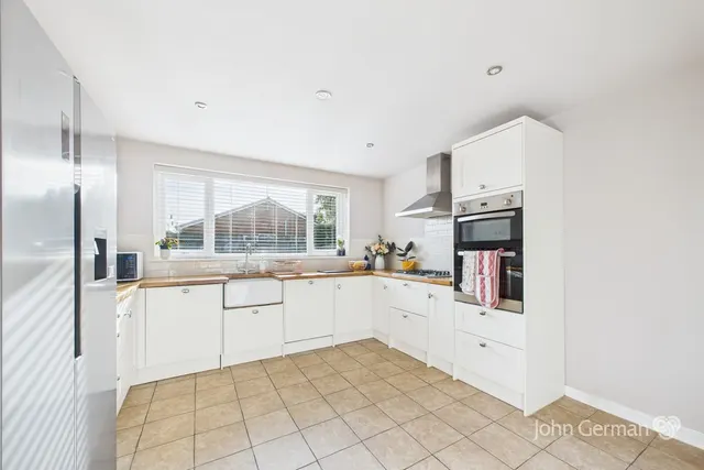 Old Derby Road, Ashbourne, photo 3