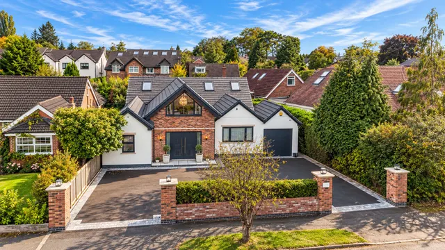 Longacres Road, Hale Barns, WA15, photo 1