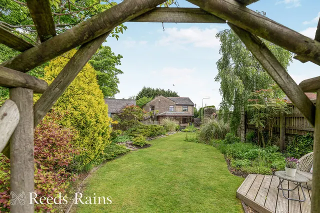 Photo 3 — Rawlinson Lane, Heath Charnock, Lancashire, PR7