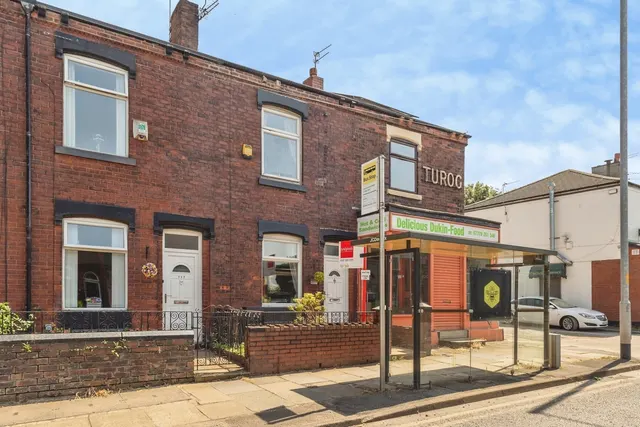 Cheetham Hill Road, Dukinfield, Greater Manchester, SK16, photo 1