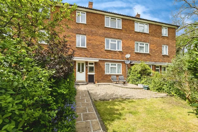 Croft Lodge Close, Woodford Green, IG8, photo 1