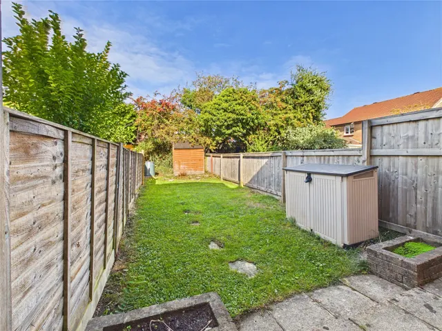 Burden Close, Bradley Stoke, BS32, photo 2