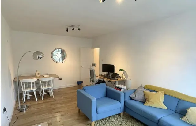 Morden Road, SW19, photo 1