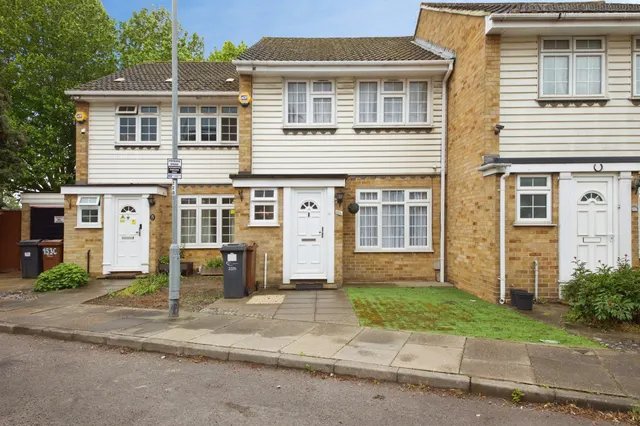 Wilmington Gardens, Barking, photo 1