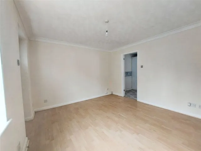 Photo 3 — Harrier Court, Lincoln, LN6