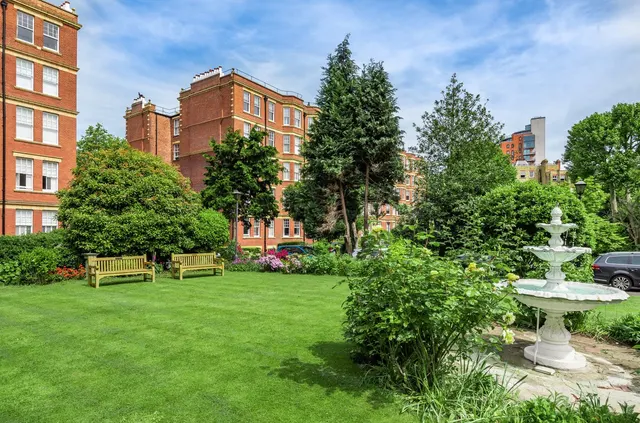 Lower Richmond Road, Putney, London, SW15, photo 1