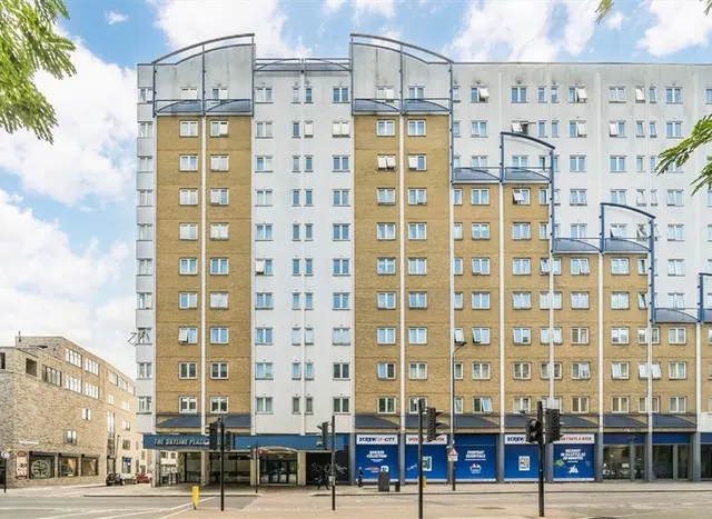 Commercial Road, Aldgate East, E1, photo 1