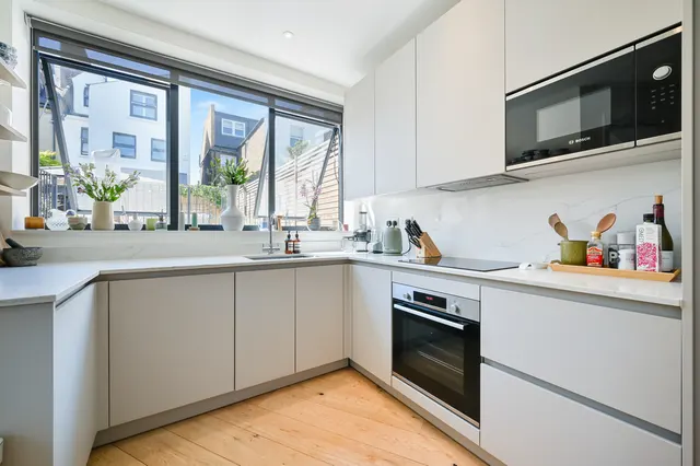 Cavendish Road, London, SW12, photo 3