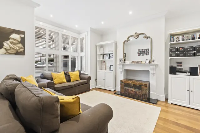 Mandrake Road, London, SW17, photo 2