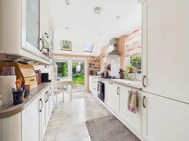 Swainstone Road, Reading, RG2, photo 2