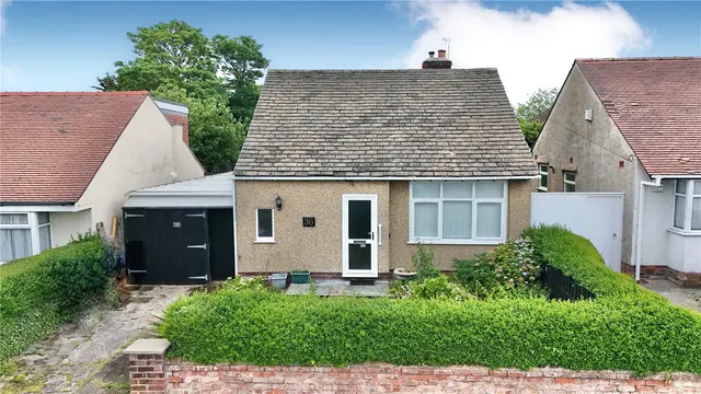 Burden Road, Moreton, CH46, photo 1