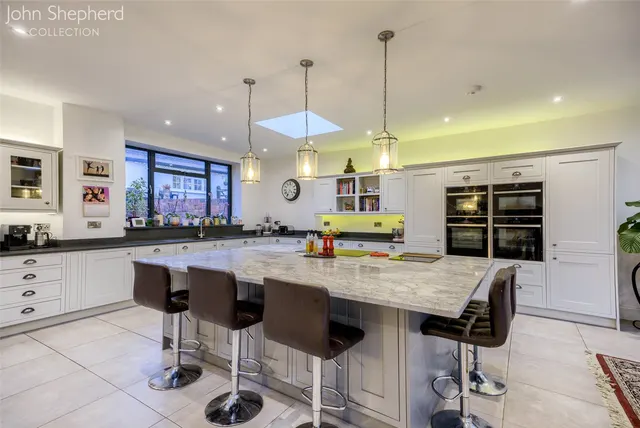 Yarningale Lane, Yarningale Common, CV35, photo 1